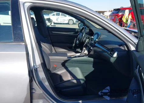 2022 Honda Accord Sport z USA, uszkodzony, nr VIN 1HGCV1F37NA117423